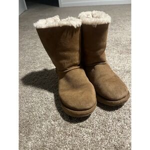 UGG Kid Classic  SHORT BAILEY BOW STRIPE CHESTNUT BOOT US 3